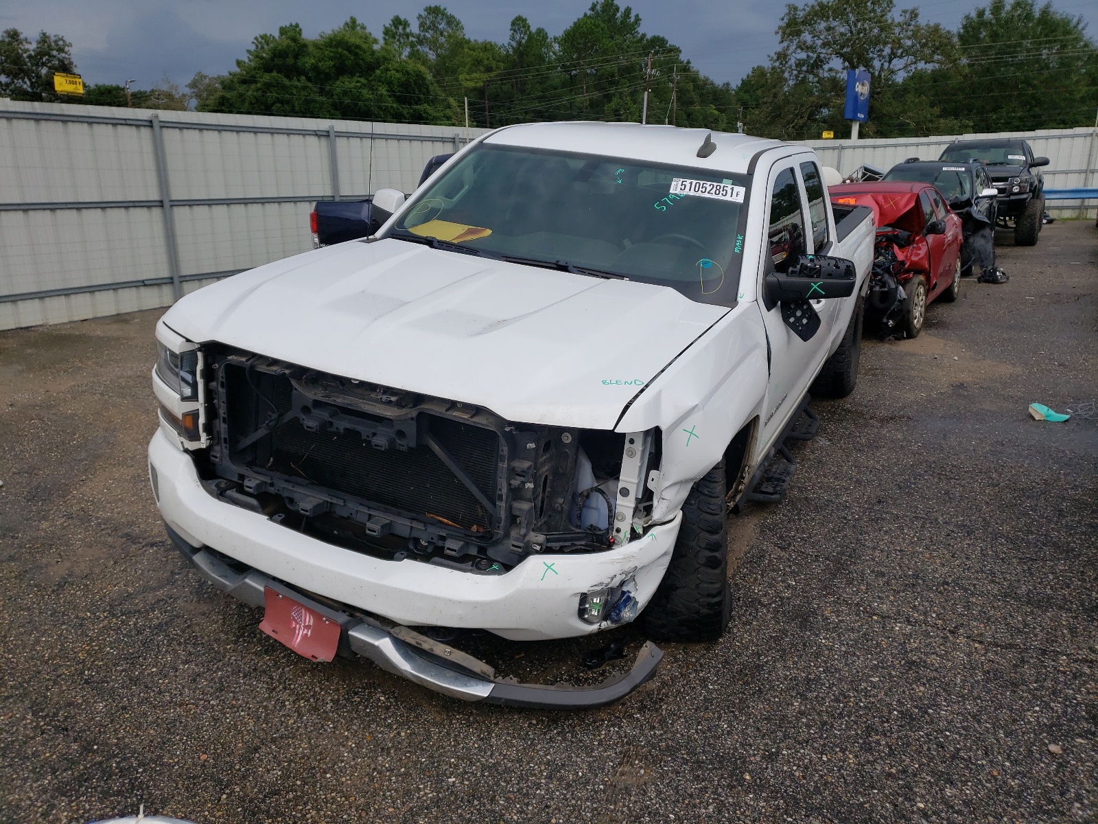 Photo 2 from auction – 2016 CHEVROLET SILVERADO with VIN 1GCVKREC6GZ305676