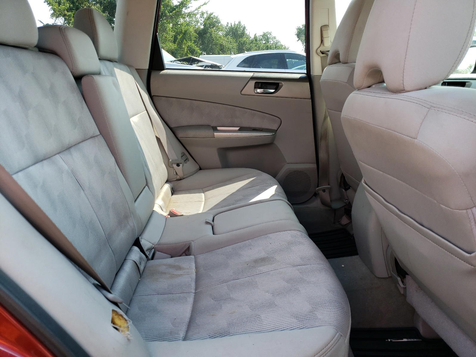 Photo 6 from auction – 2010 SUBARU FORESTER 2 with VIN JF2SH6CC7AH913658