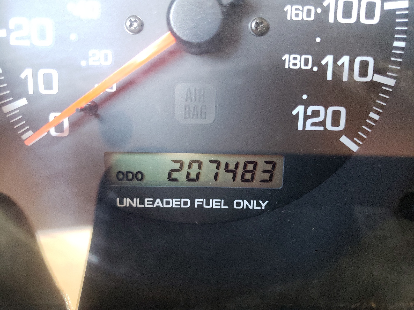 Photo 8 from auction – 1998 NISSAN PATHFINDER with VIN JN8AR05Y4WW234547