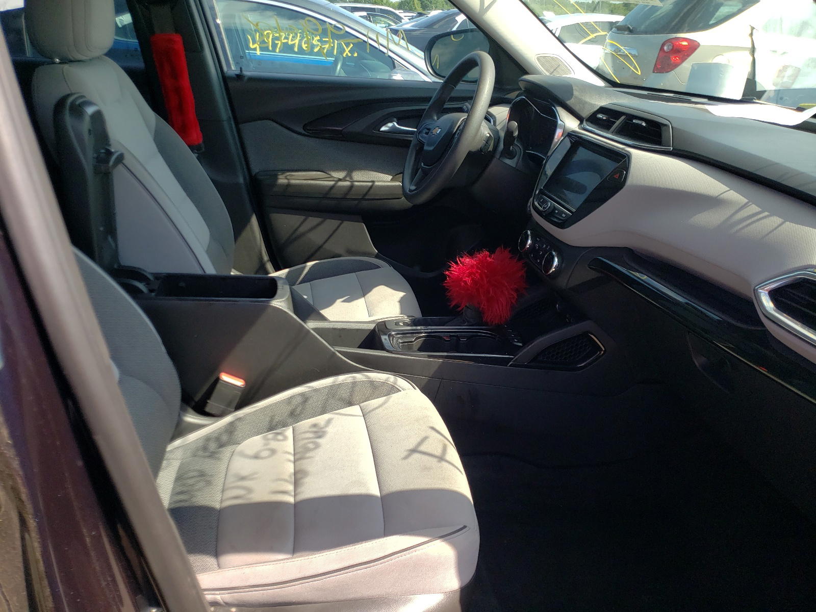 Photo 5 from auction – 2021 CHEVROLET TRAILBLAZE with VIN KL79MPSL5MB065011