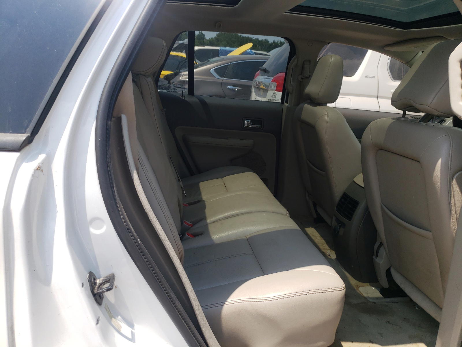 Photo 6 from auction – 2010 FORD EDGE SEL with VIN 2FMDK3JC5ABB15873