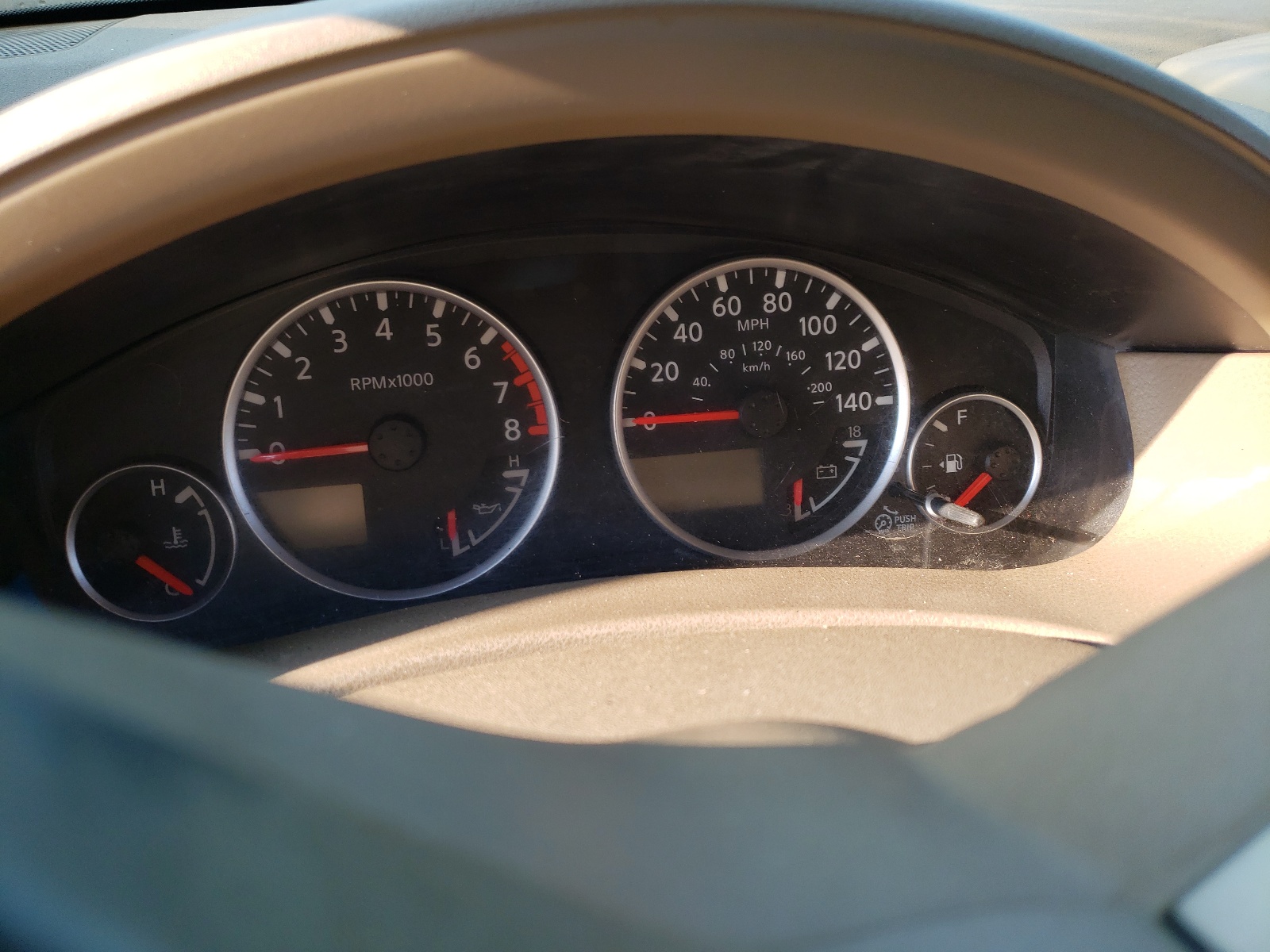 Photo 8 from auction – 2006 NISSAN PATHFINDER with VIN 5N1AR18W86C655129