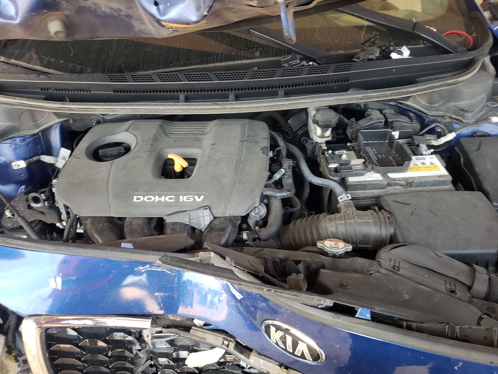 Photo 7 from auction – 2018 KIA FORTE LX with VIN 3KPFK4A70JE177647