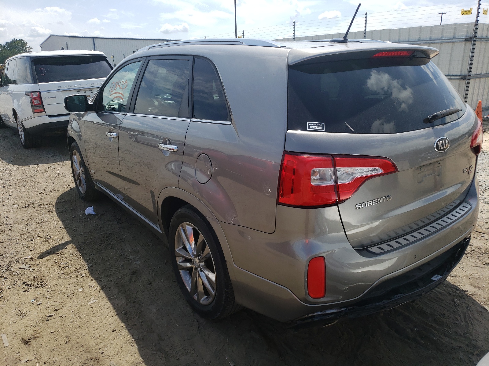Photo 3 from auction – 2014 KIA SORENTO SX with VIN 5XYKWDA77EG440339