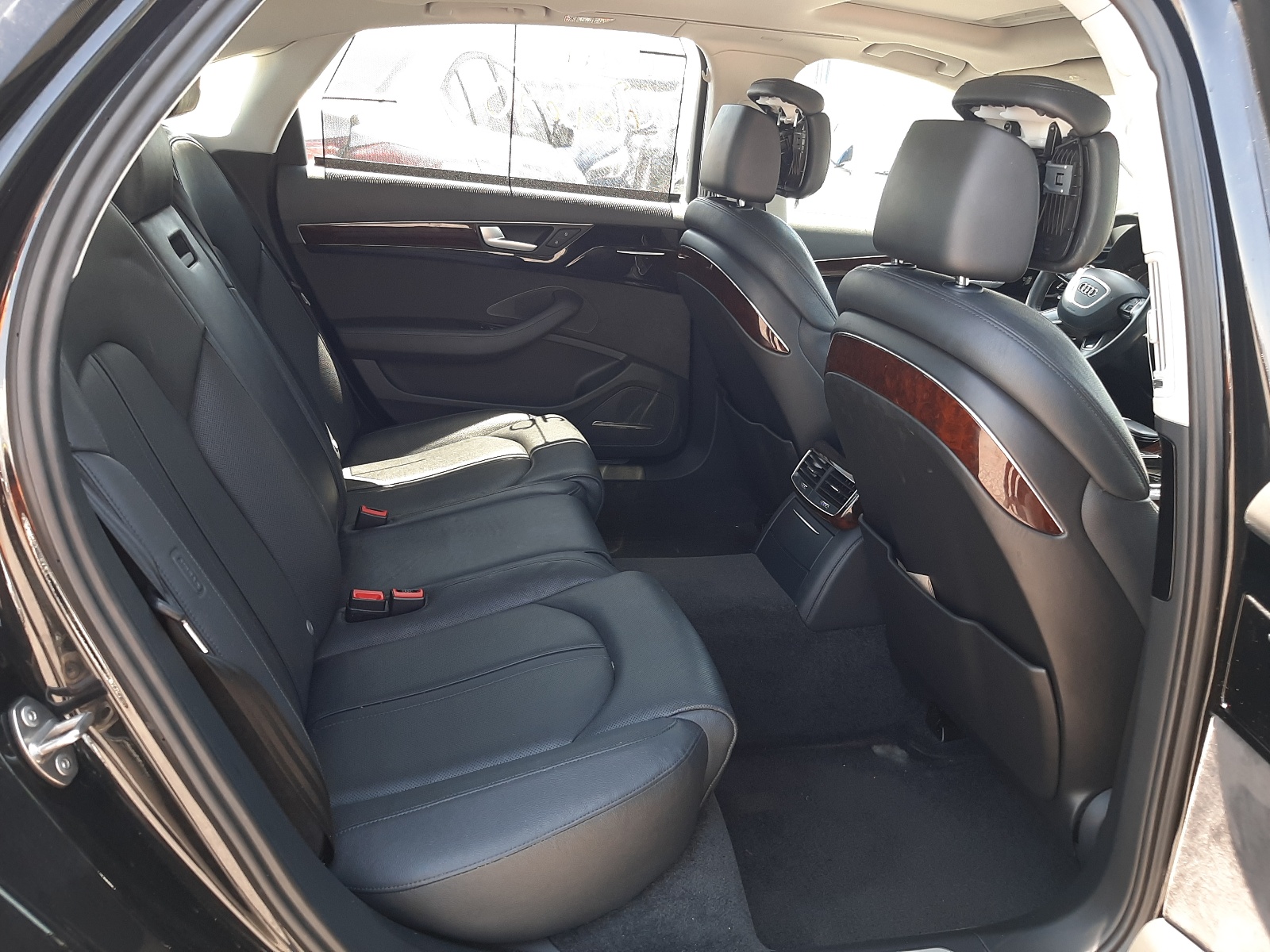 Zdjęcie 6 z aukcji – 2013 AUDI A8 L QUATT z VIN WAURGAFD1DN007371