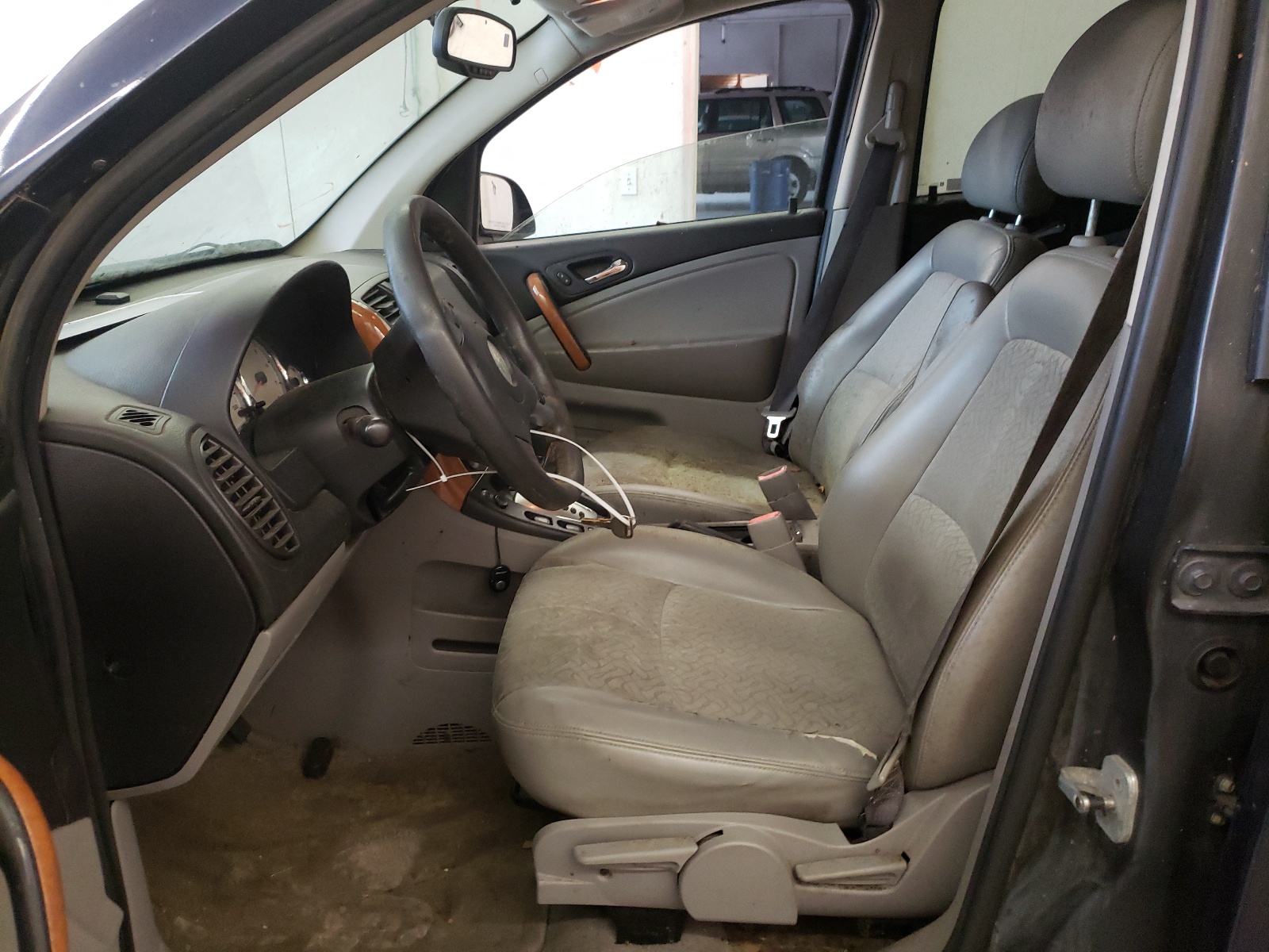 Photo 5 from auction – 2007 SATURN VUE with VIN 5GZCZ63477S857482