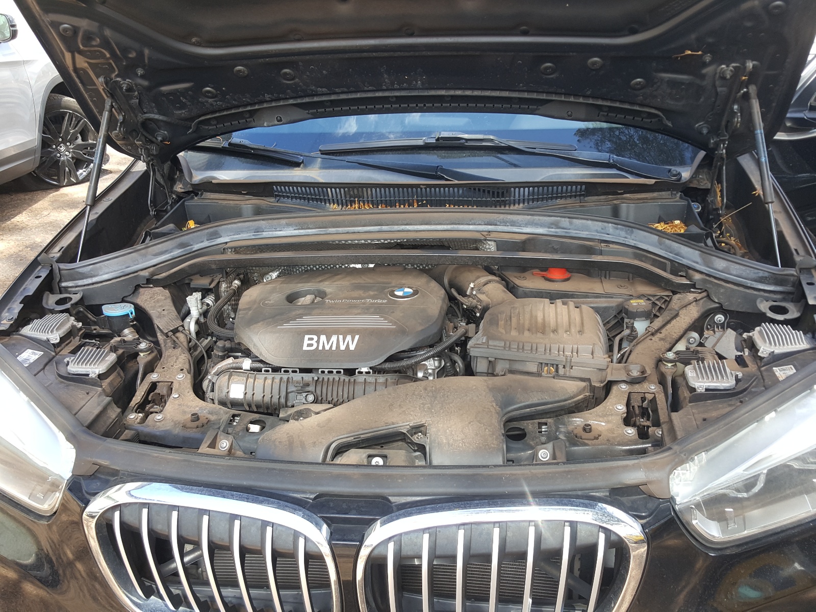 Photo 7 from auction – 2017 BMW X1 SDRIVE2 with VIN WBXHU7C33HP924539