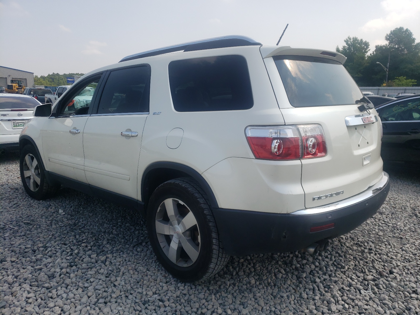 Photo 3 from auction – 2010 GMC ACADIA SLT with VIN 1GKLRMED9AJ100281