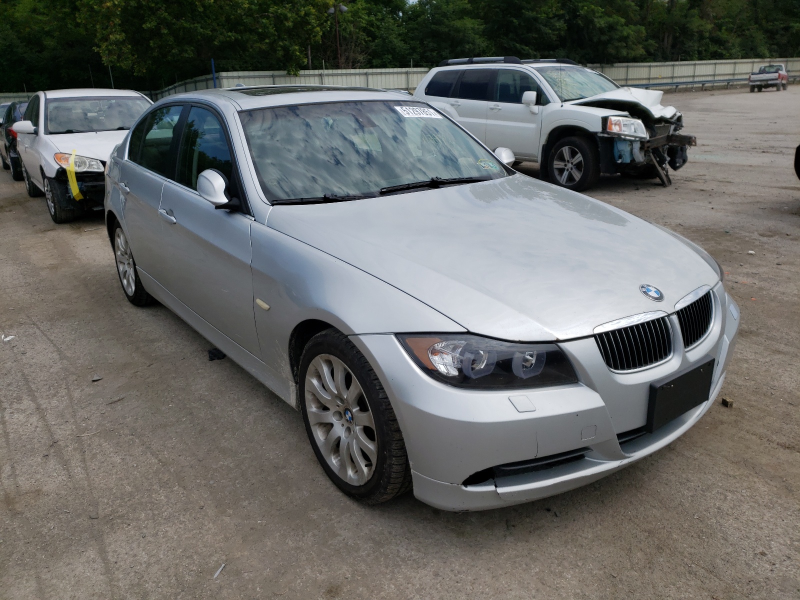 BMW 330 XI 2006 with VIN WBAVD33556KV64370 - Photo from auction