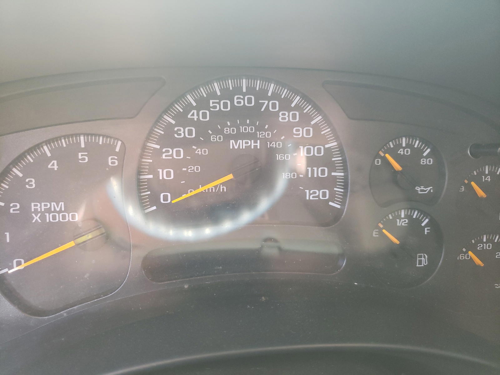 Photo 8 from auction – 2004 CHEVROLET SILVERADO with VIN 2GCEC19V541245095