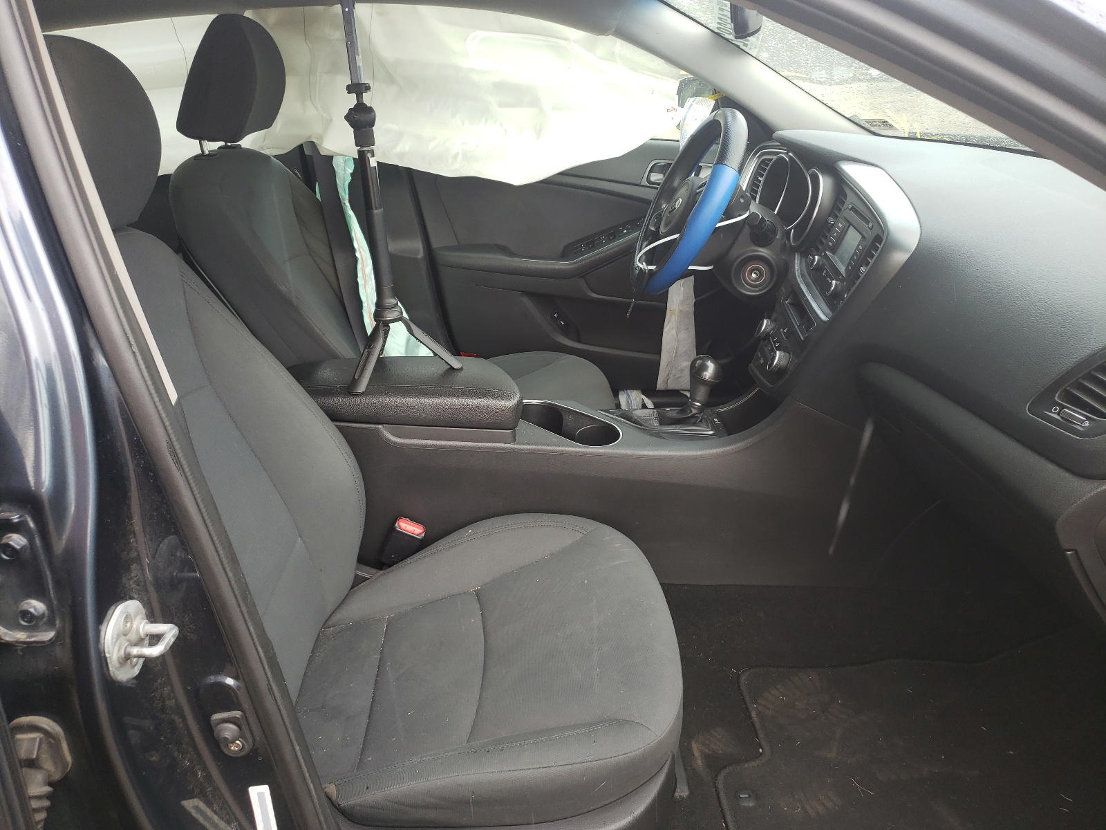 Photo 5 from auction – 2015 KIA OPTIMA LX with VIN KNAGM4A74F5539655