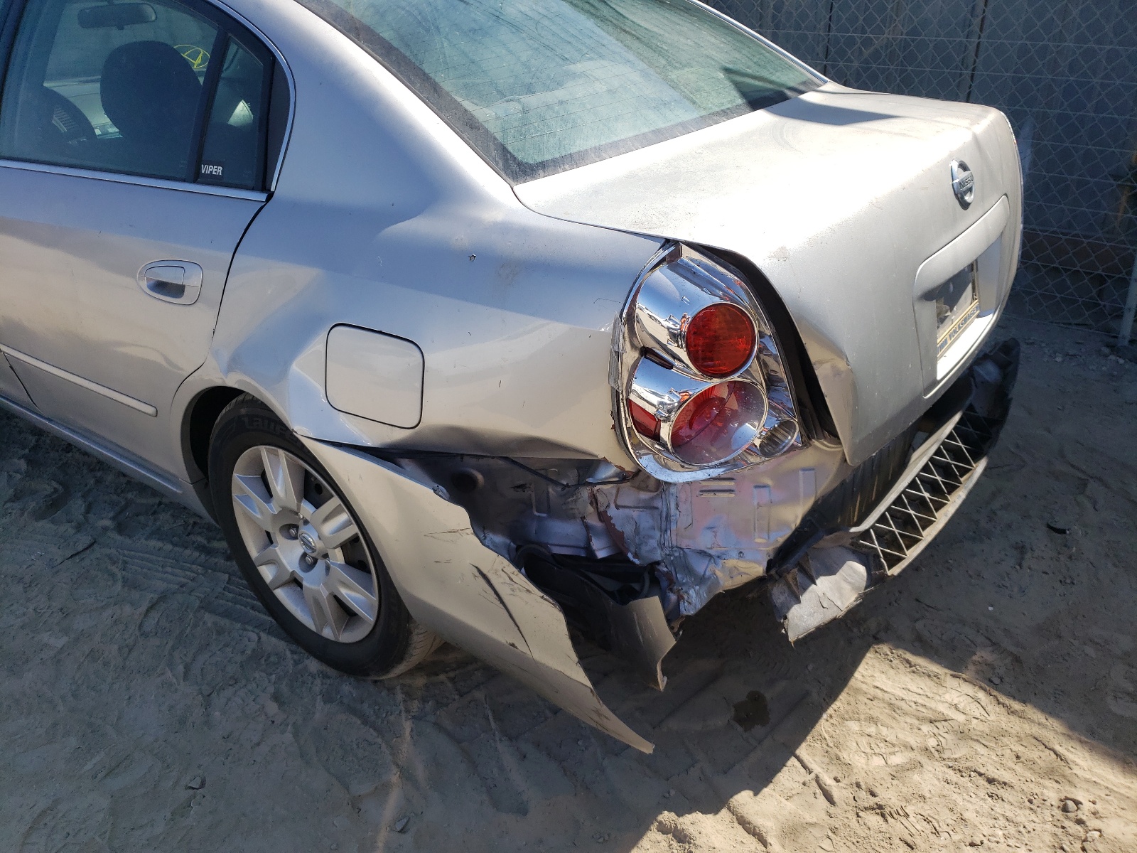 Photo 9 from auction – 2006 NISSAN ALTIMA with VIN 1N4AL11D56N360952