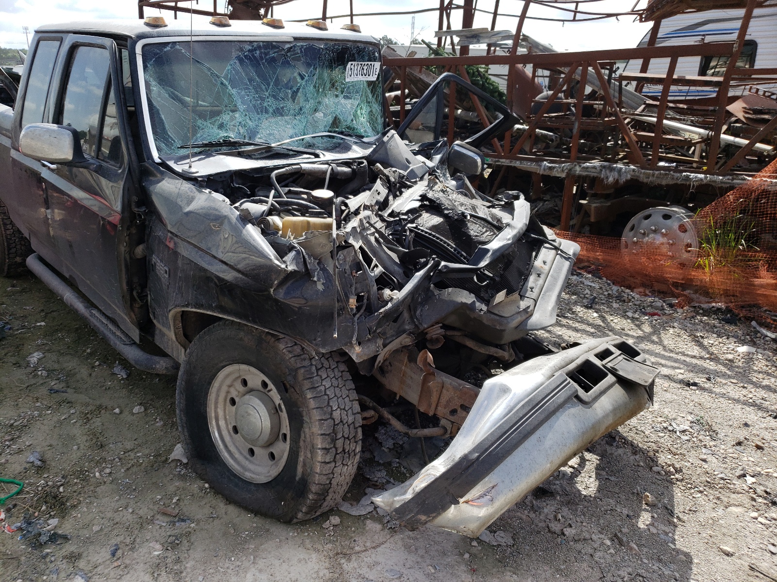 Photo 9 from auction – 1997 FORD F250 with VIN 1FTHX25F5VEB18840