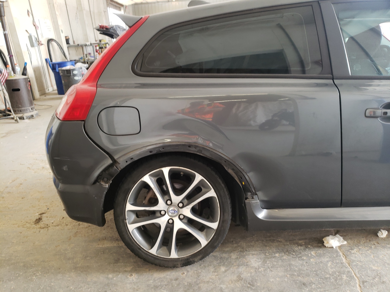 Photo 9 from auction – 2009 VOLVO C30 T5 with VIN YV1MK672092146111