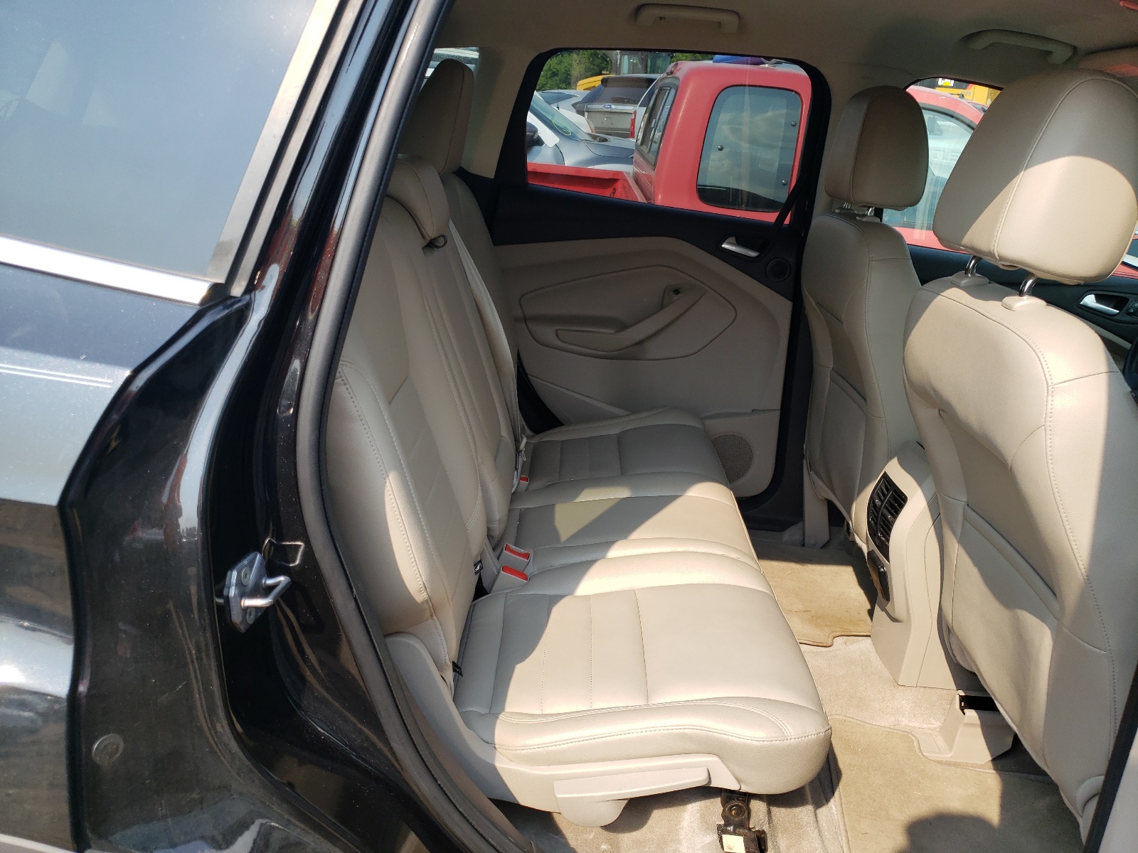 Photo 6 from auction – 2013 FORD ESCAPE SEL with VIN 1FMCU0H98DUB31126