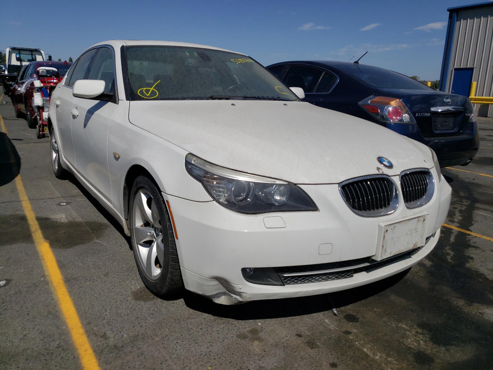 BMW 528 I 2008 with VIN WBANU53518C114563 - Photo from auction