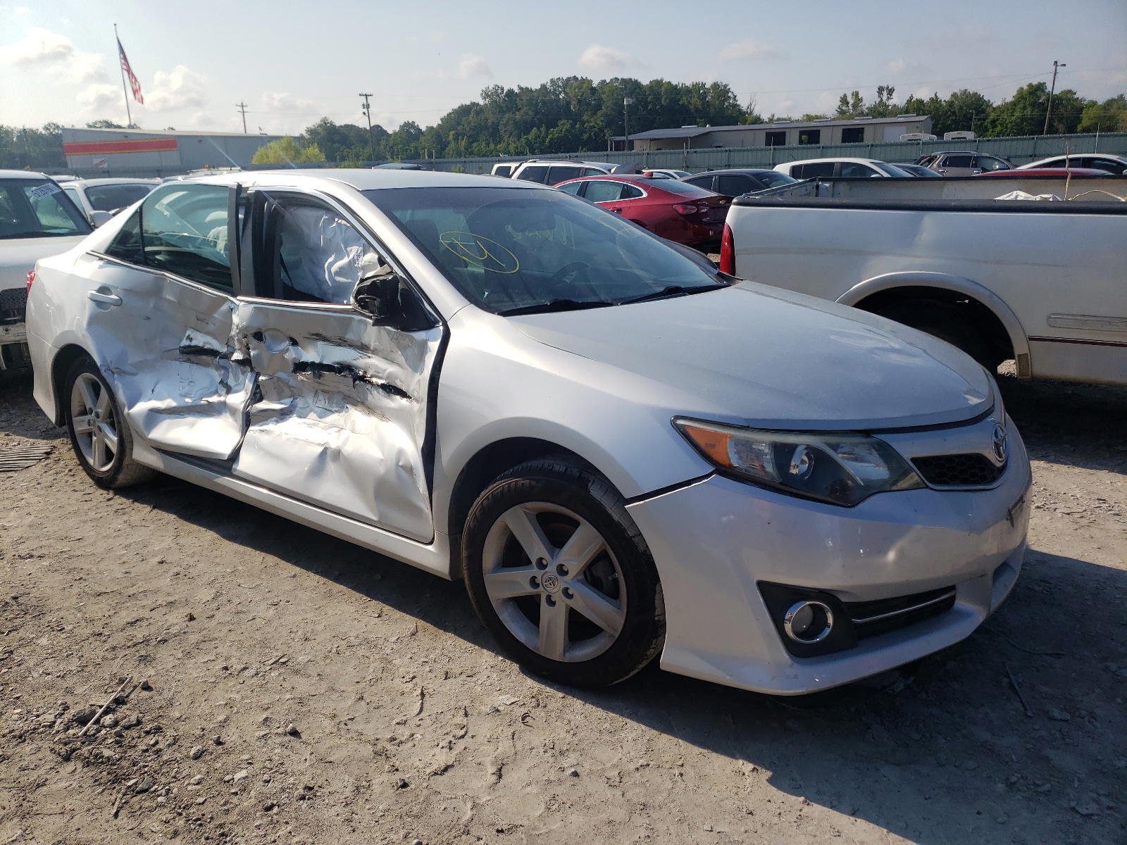 TOYOTA CAMRY L 2014 with VIN 4T1BF1FK7EU367883 - Photo from auction