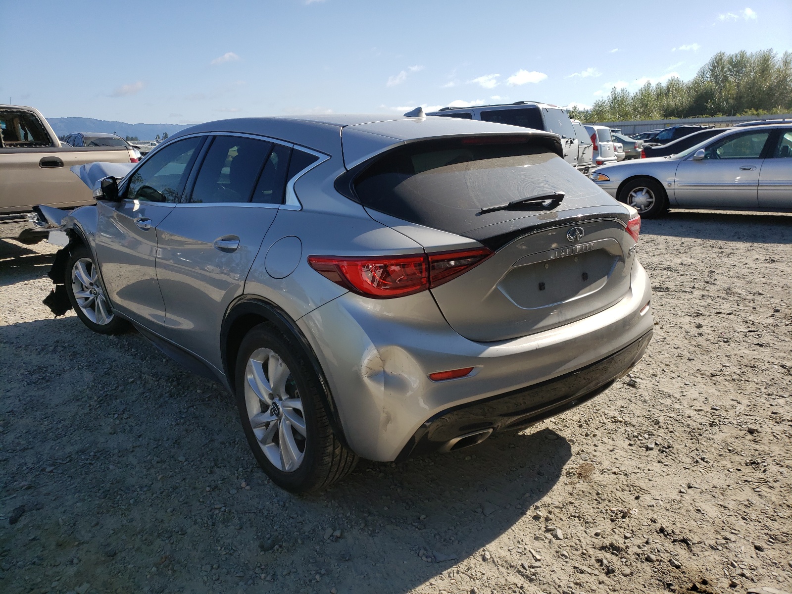 Photo 3 from auction – 2019 INFINITI QX30 BASE with VIN SJKCH5CP8KA011981
