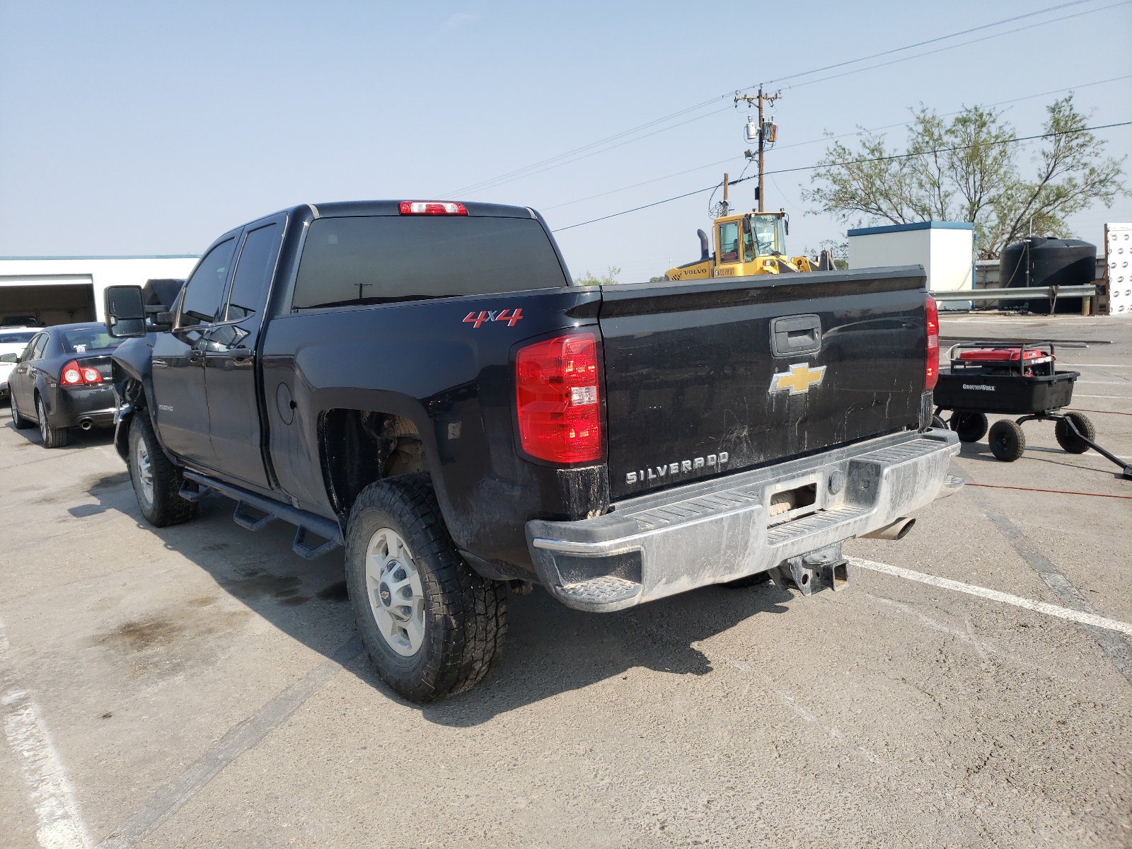 Photo 3 from auction – 2019 CHEVROLET SILVERADO with VIN 2GC2KREG0K1110647