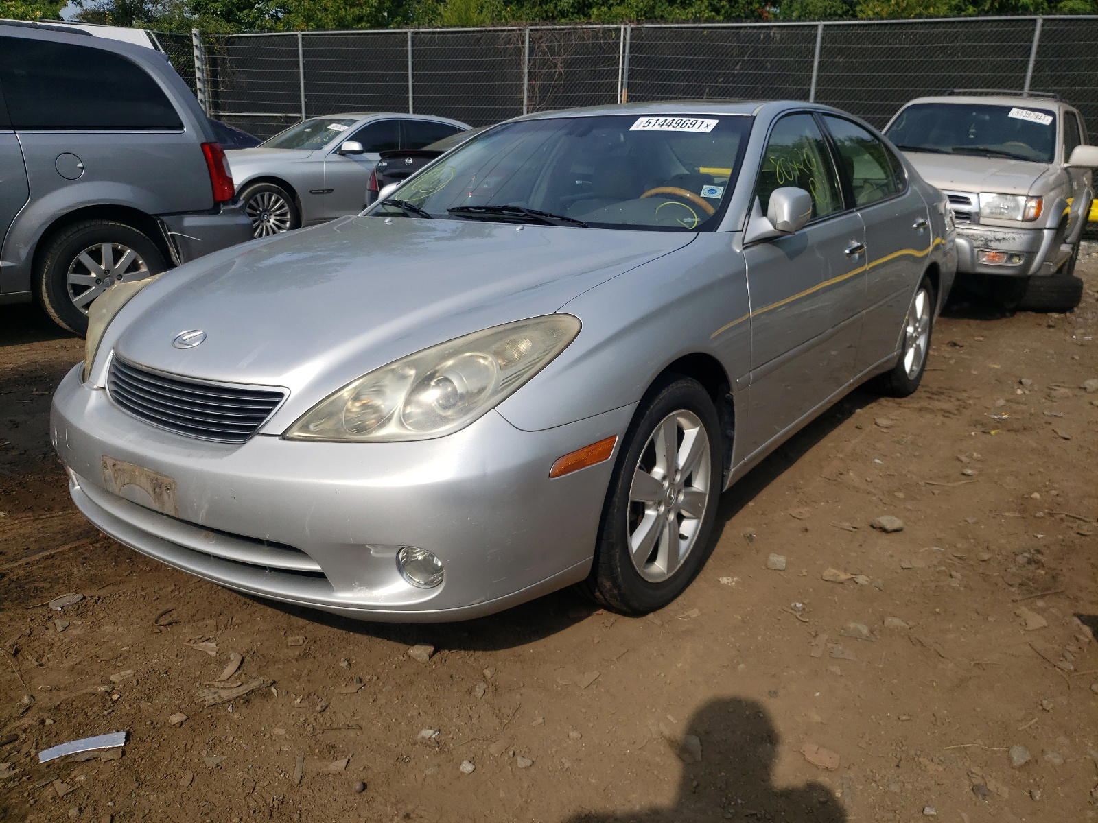 Photo 2 from auction – 2005 LEXUS ES 330 with VIN JTHBA30G655132533