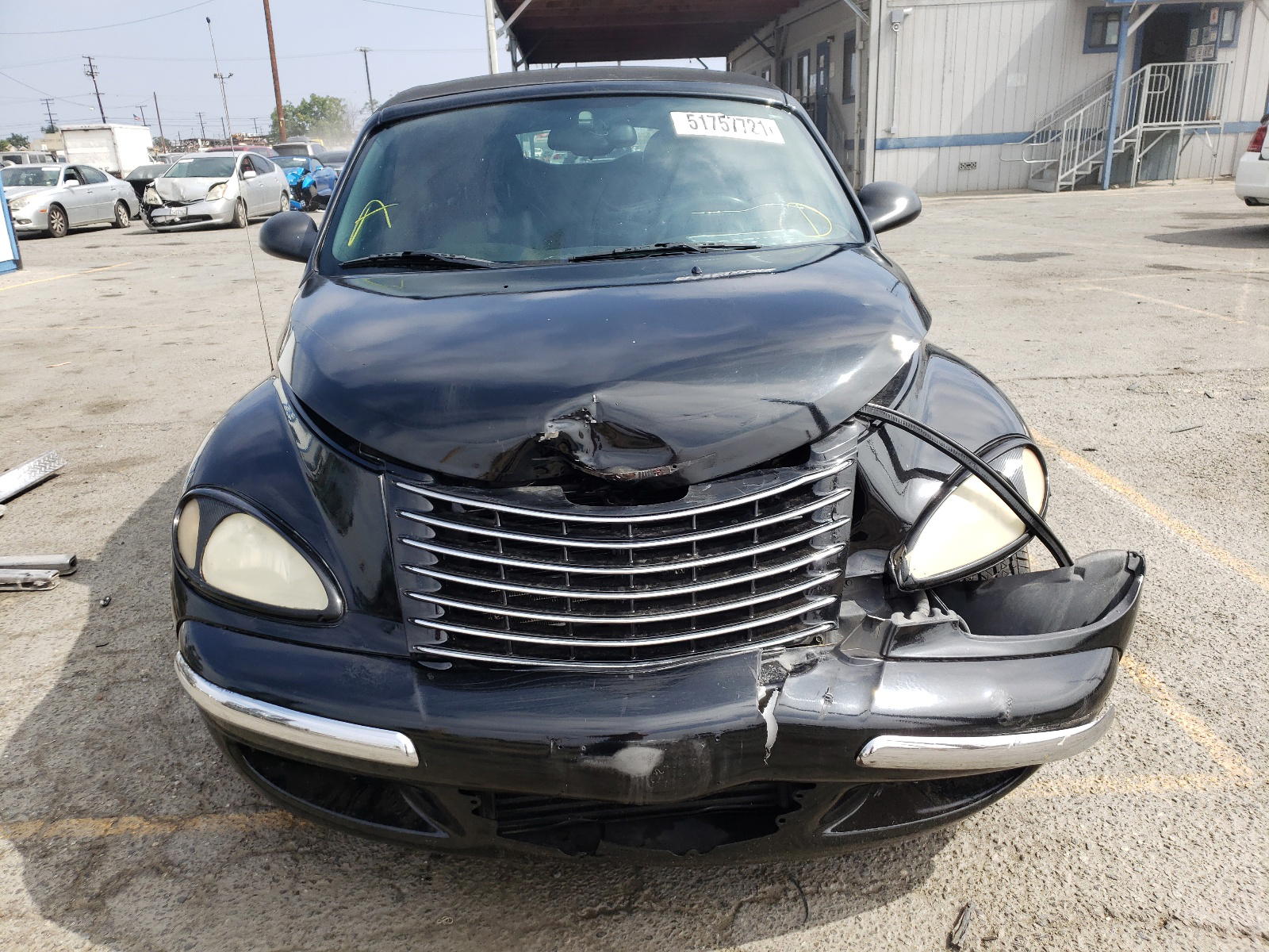 Photo 9 from auction – 2005 CHRYSLER PT CRUISER with VIN 3C3AY75S25T332200