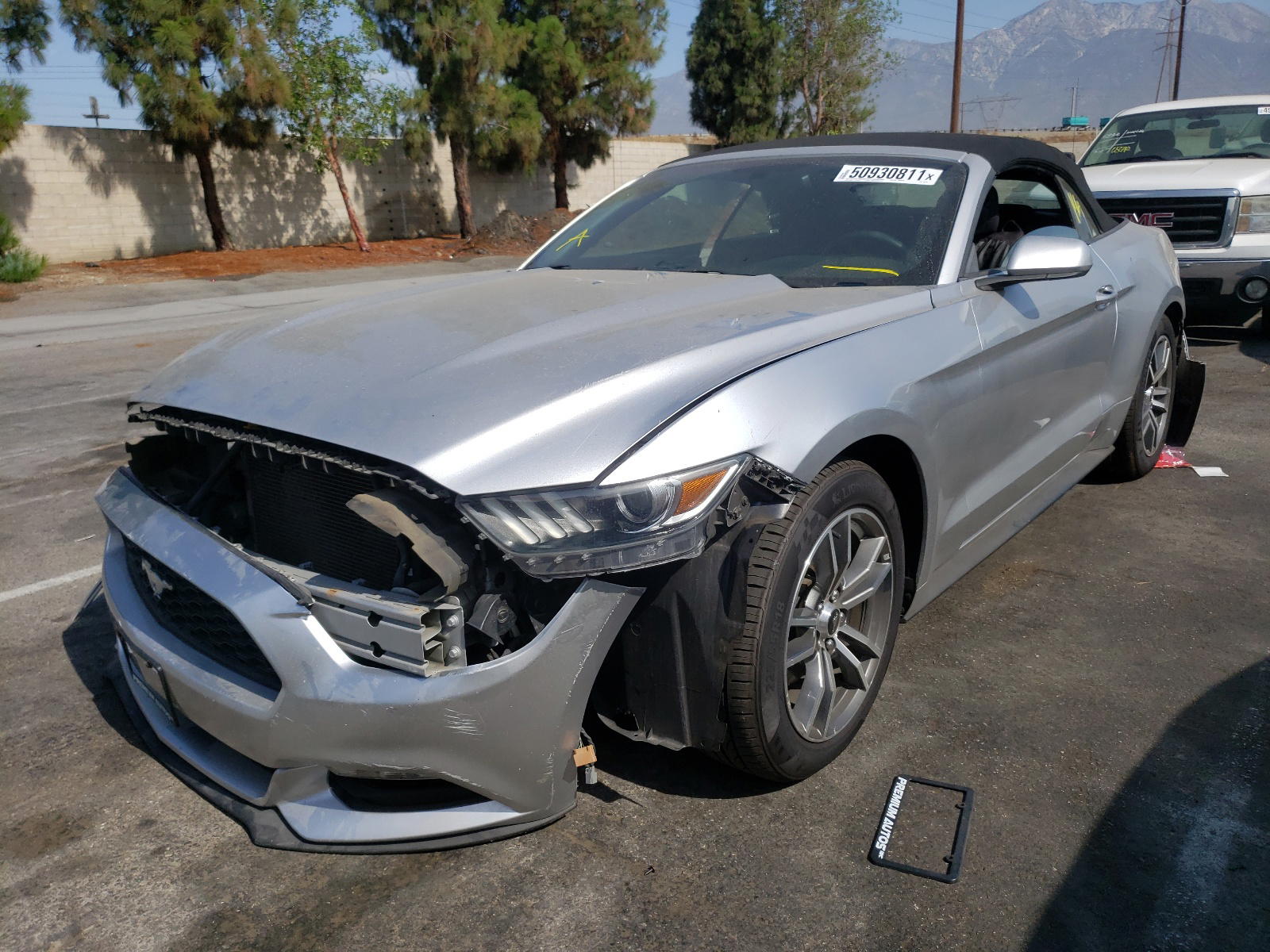 Photo 2 from auction – 2015 FORD MUSTANG with VIN 1FATP8EM5F5387178