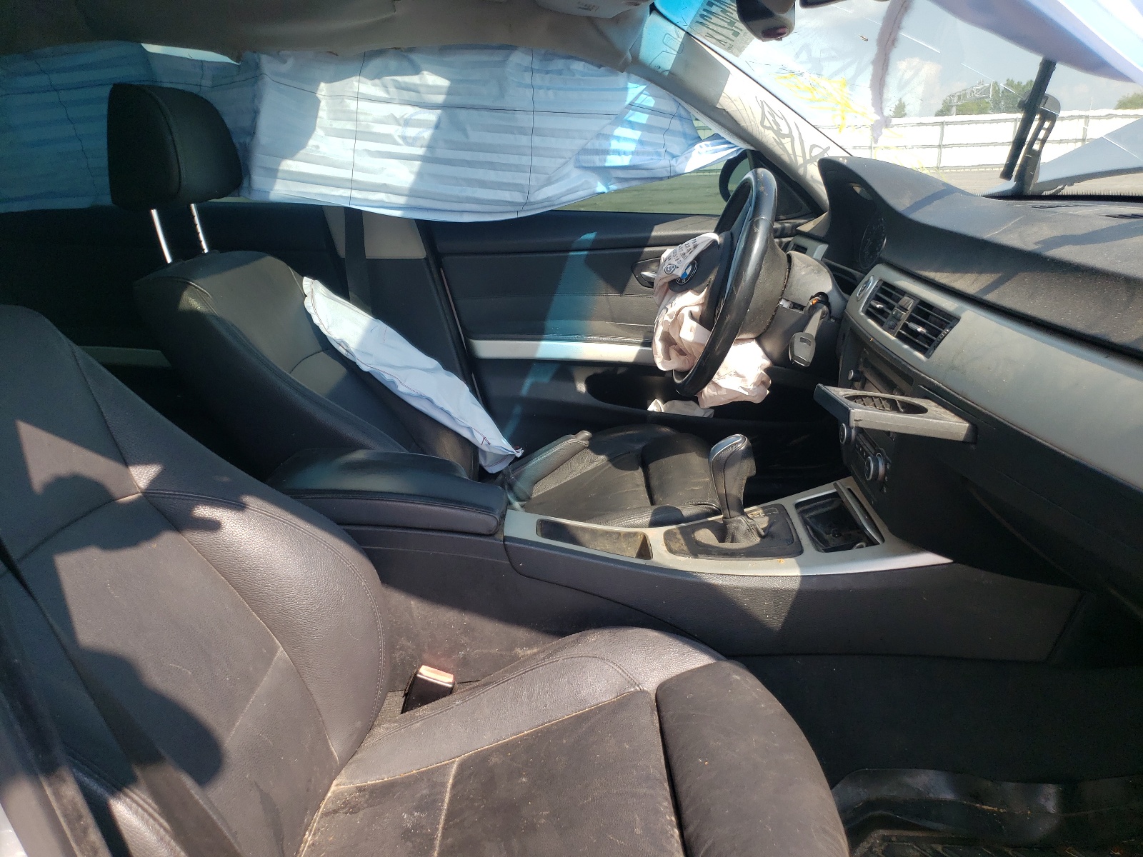 صورة رقم 5 من المزاد - 2007 BMW 328 I مع VIN WBAVA37547NL17067