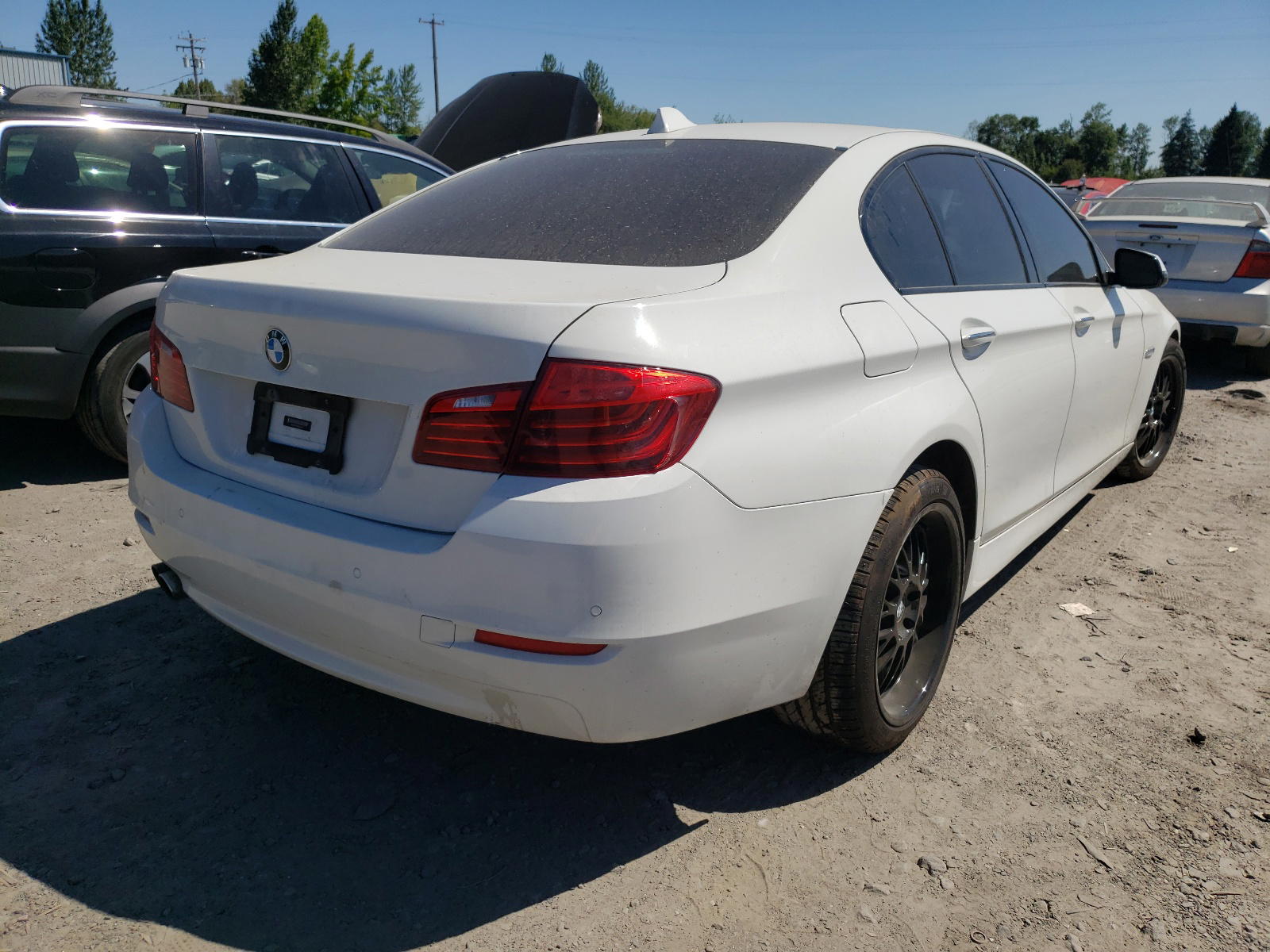 Photo 4 from auction – 2016 BMW 528 I with VIN WBA5A5C59GG354959