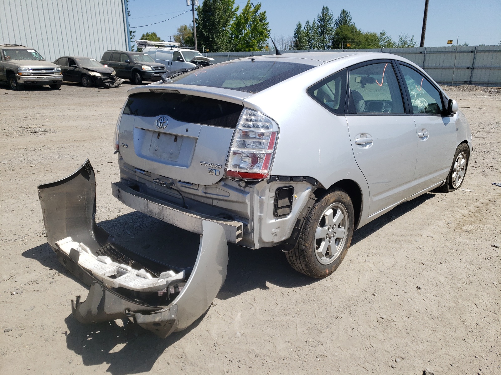 Photo 17 from auction – 2007 TOYOTA PRIUS with VIN JTDKB20U877662119