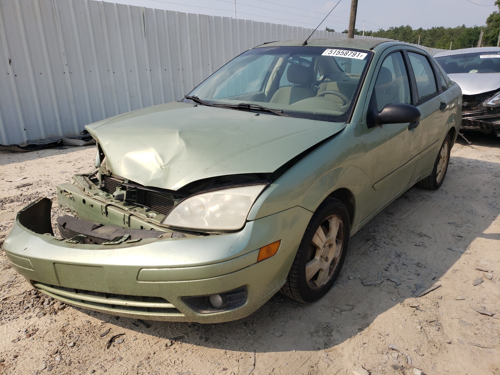 Photo 2 from auction – 2007 FORD FOCUS ZX4 with VIN 1FAFP34N87W242495