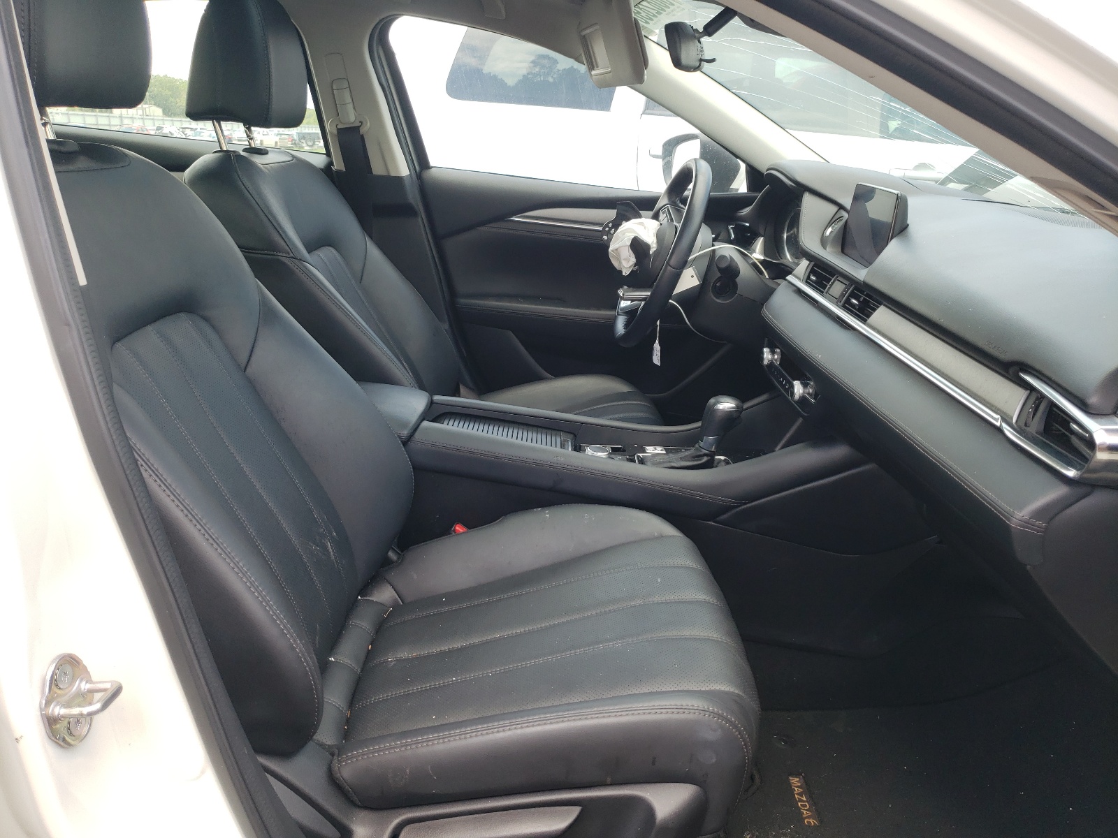 Photo 5 from auction – 2020 MAZDA 6 TOURING with VIN JM1GL1VM0L1518308