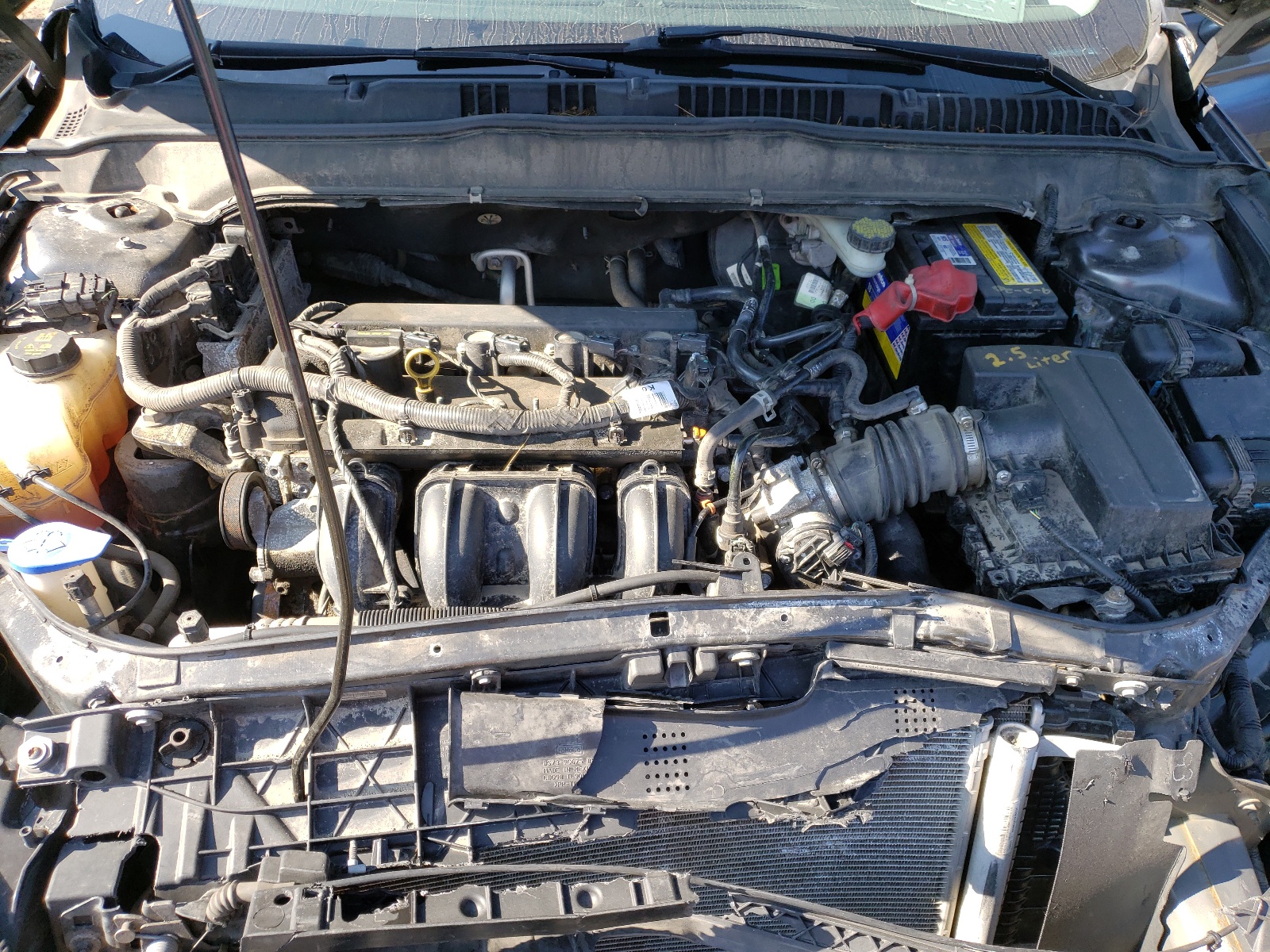 Photo 7 from auction – 2015 FORD FUSION SE with VIN 3FA6P0H7XFR210238