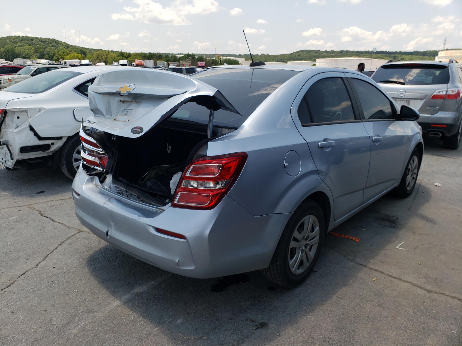 Photo 4 from auction – 2017 CHEVROLET SONIC LS with VIN 1G1JB5SH1H4160495