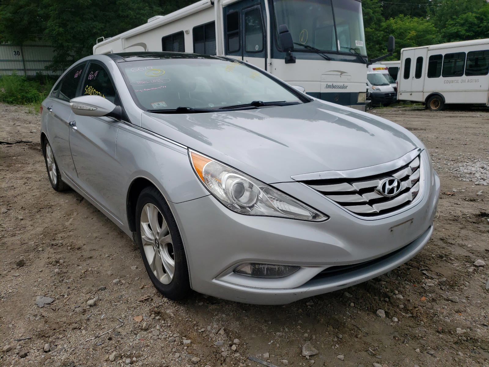 HYUNDAI SONATA SE 2012 with VIN 5NPEC4AC1CH358275 - Photo from auction