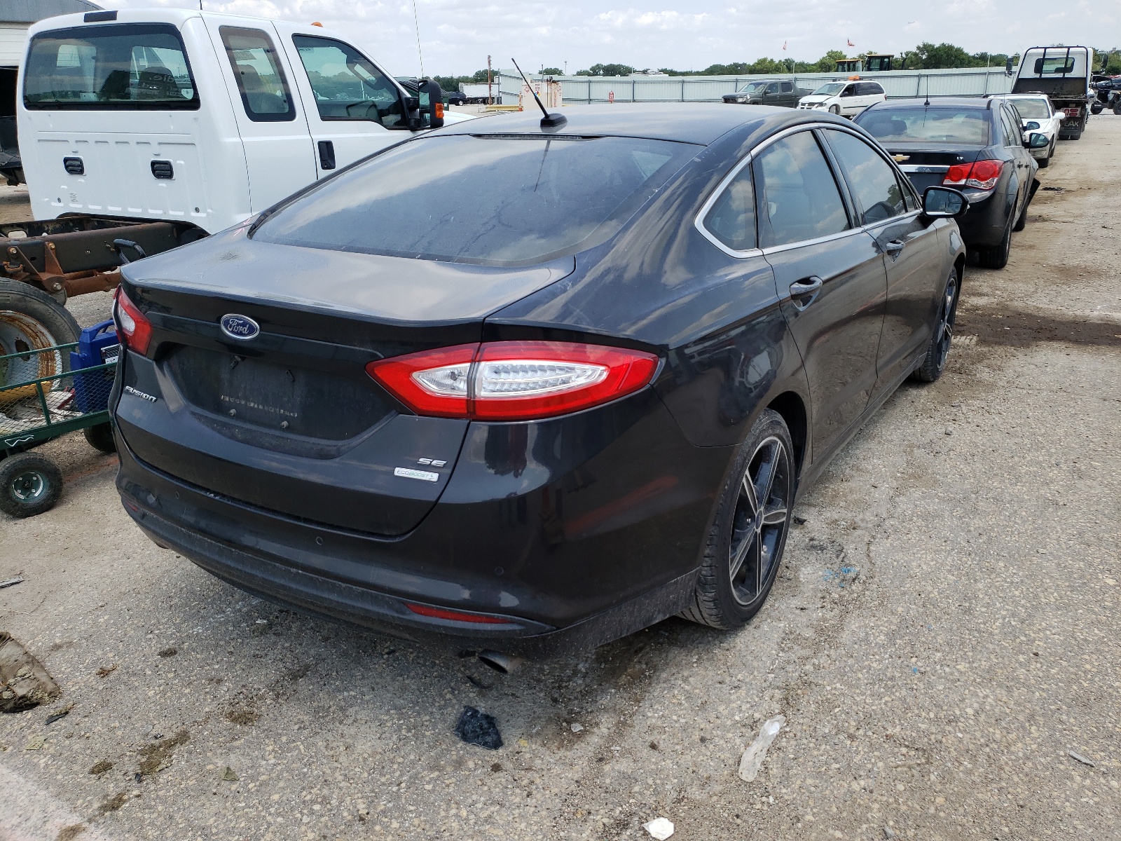 Photo 4 from auction – 2014 FORD FUSION SE with VIN 1FA6P0HDXE5351897