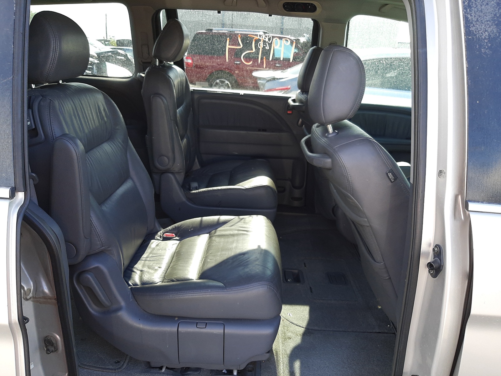 Photo 6 from auction – 2006 HONDA ODYSSEY EX with VIN 5FNRL38686B431060