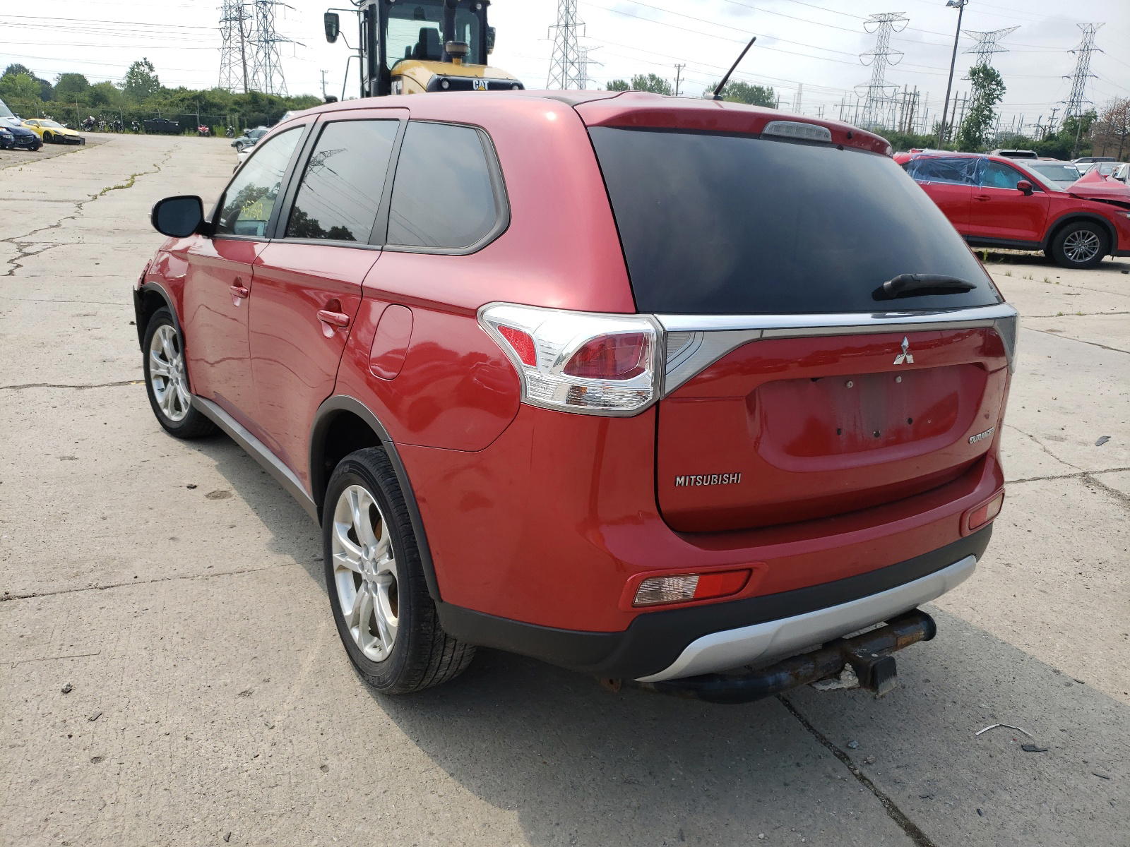Photo 3 from auction – 2015 MITSUBISHI OUTLANDER with VIN JA4AZ3A31FZ012287