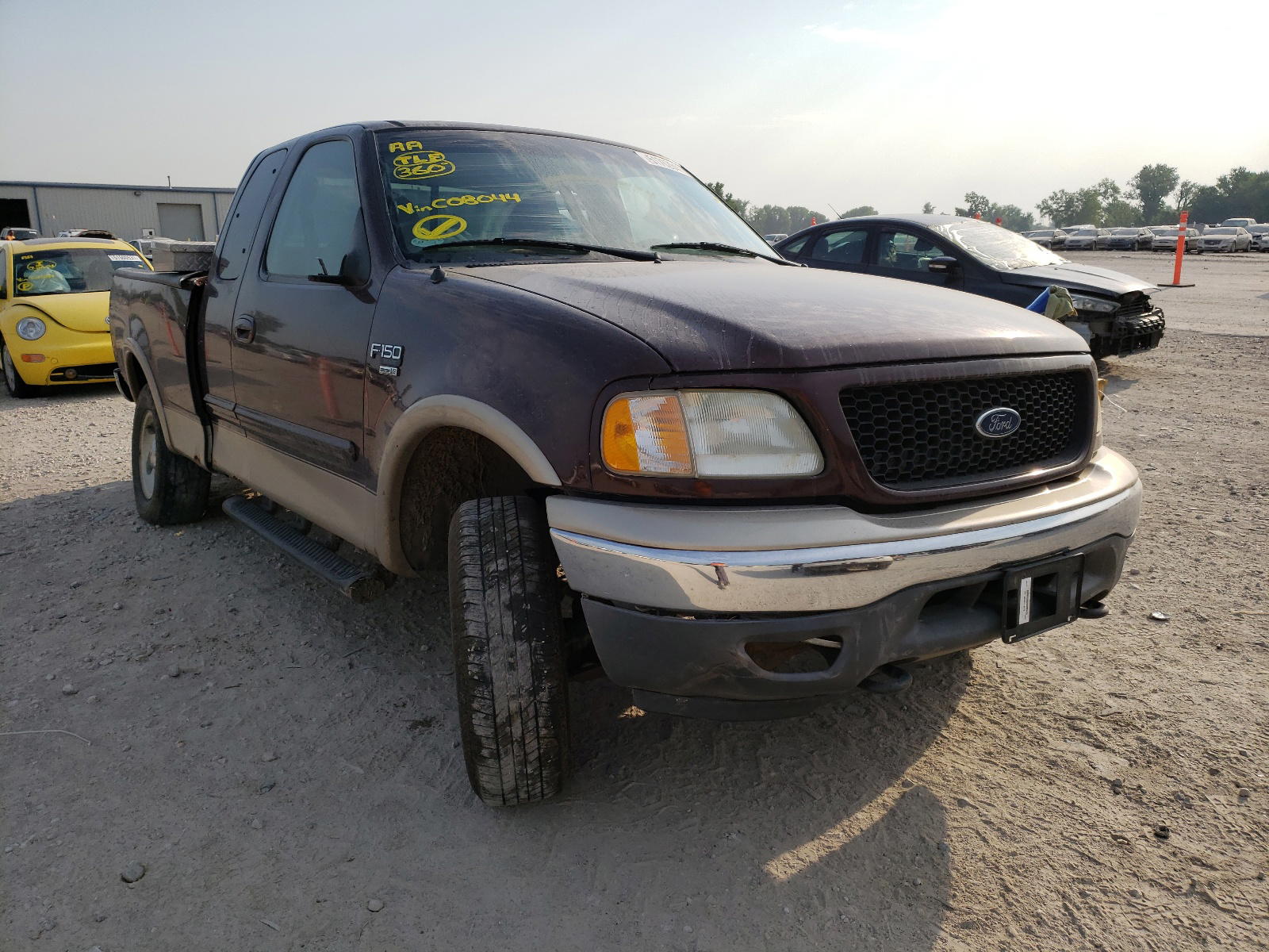FORD F150 2000 with VIN 1FTRX18L9YNC08044 - Photo from auction