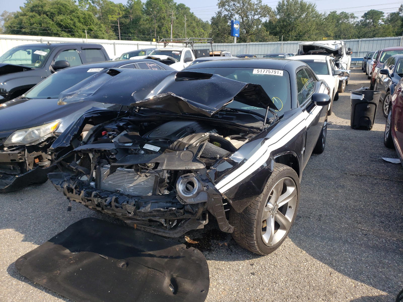 Photo 2 from auction – 2015 DODGE CHALLENGER with VIN 2C3CDZAT6FH703142