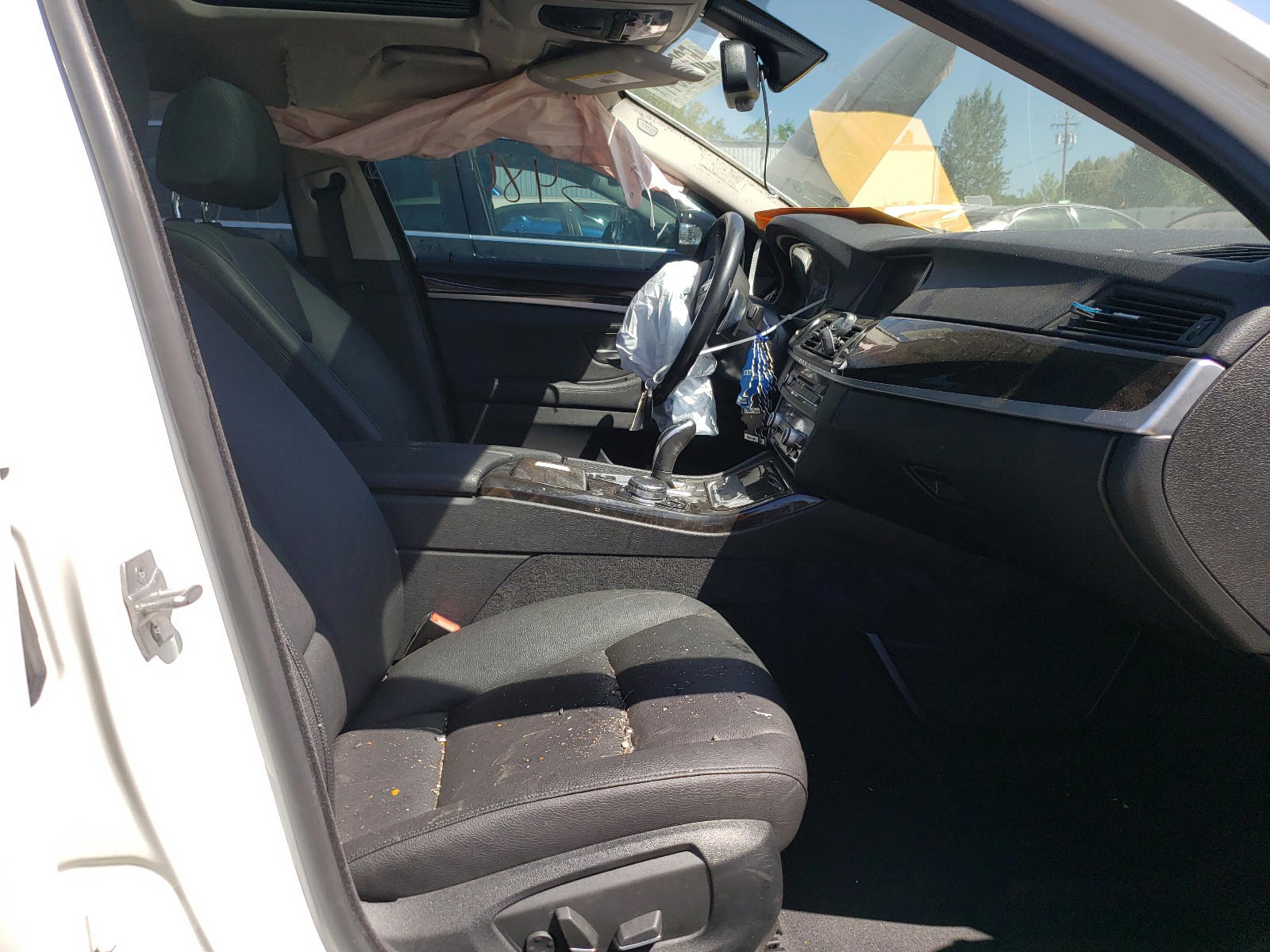 Photo 5 from auction – 2016 BMW 528 I with VIN WBA5A5C59GG354959