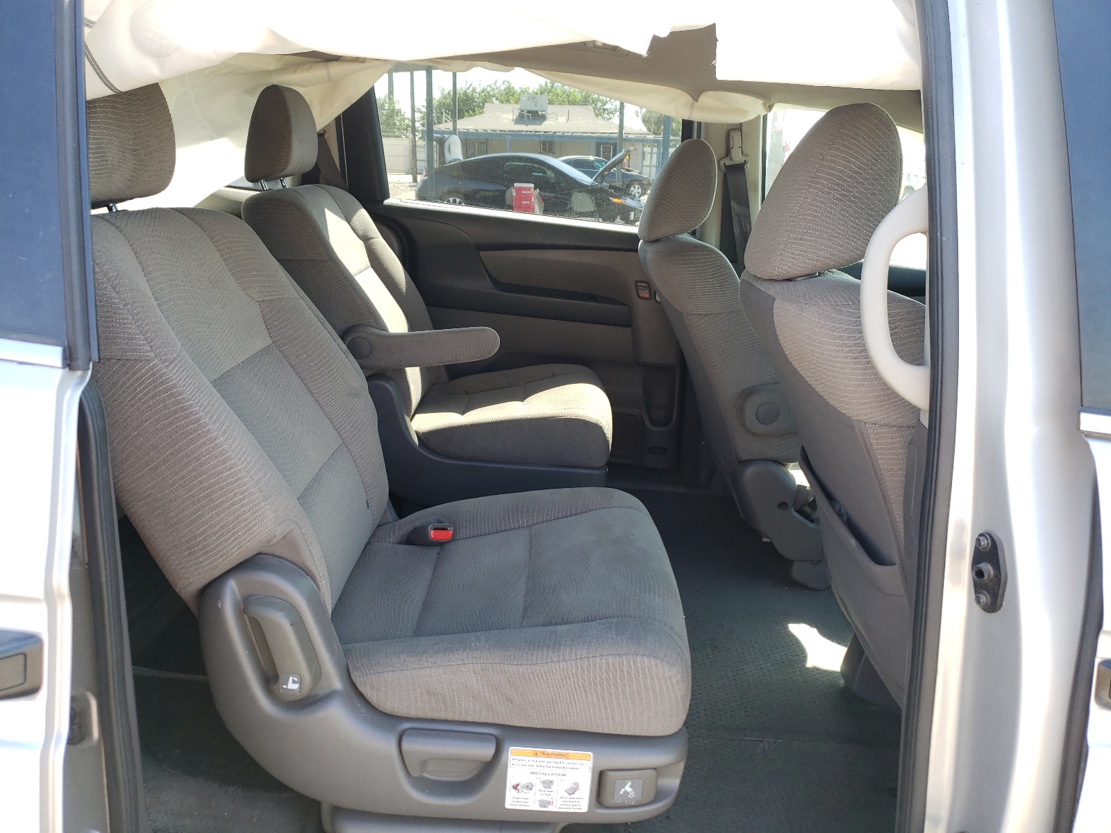 Photo 6 from auction – 2012 HONDA ODYSSEY LX with VIN 5FNRL5H24CB145727