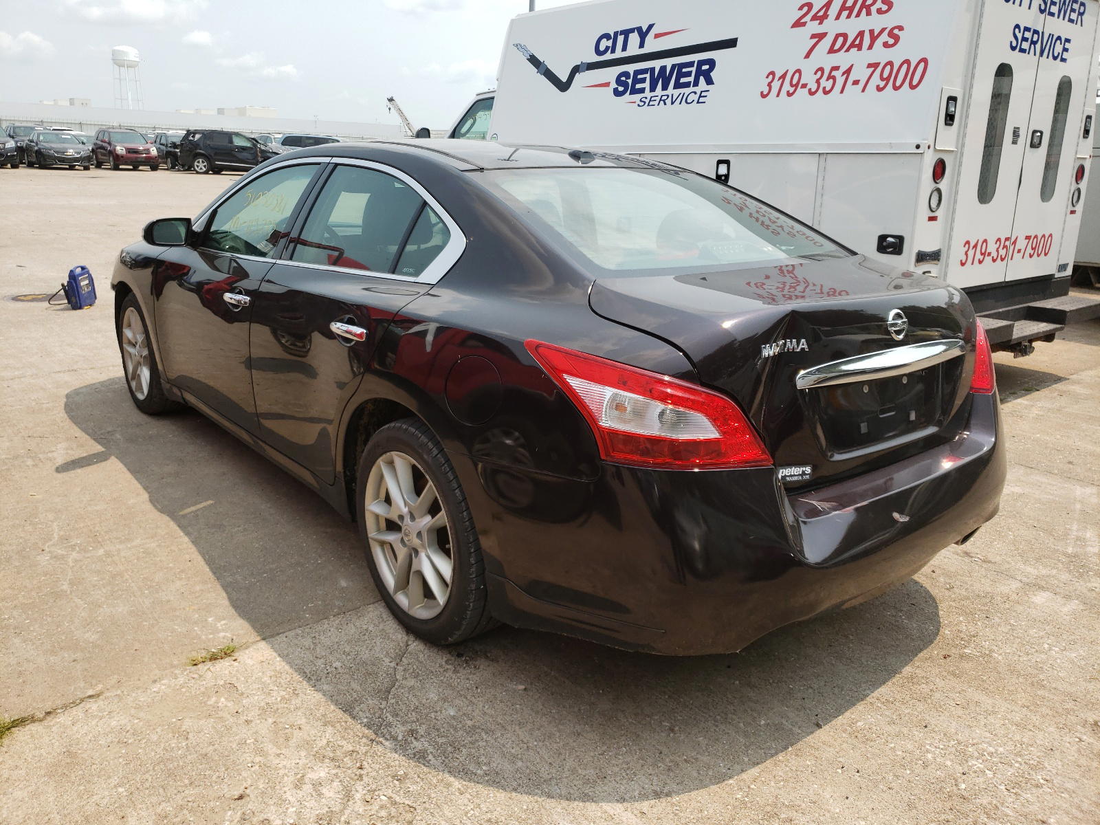 Photo 3 from auction – 2011 NISSAN MAXIMA S with VIN 1N4AA5AP6BC813988