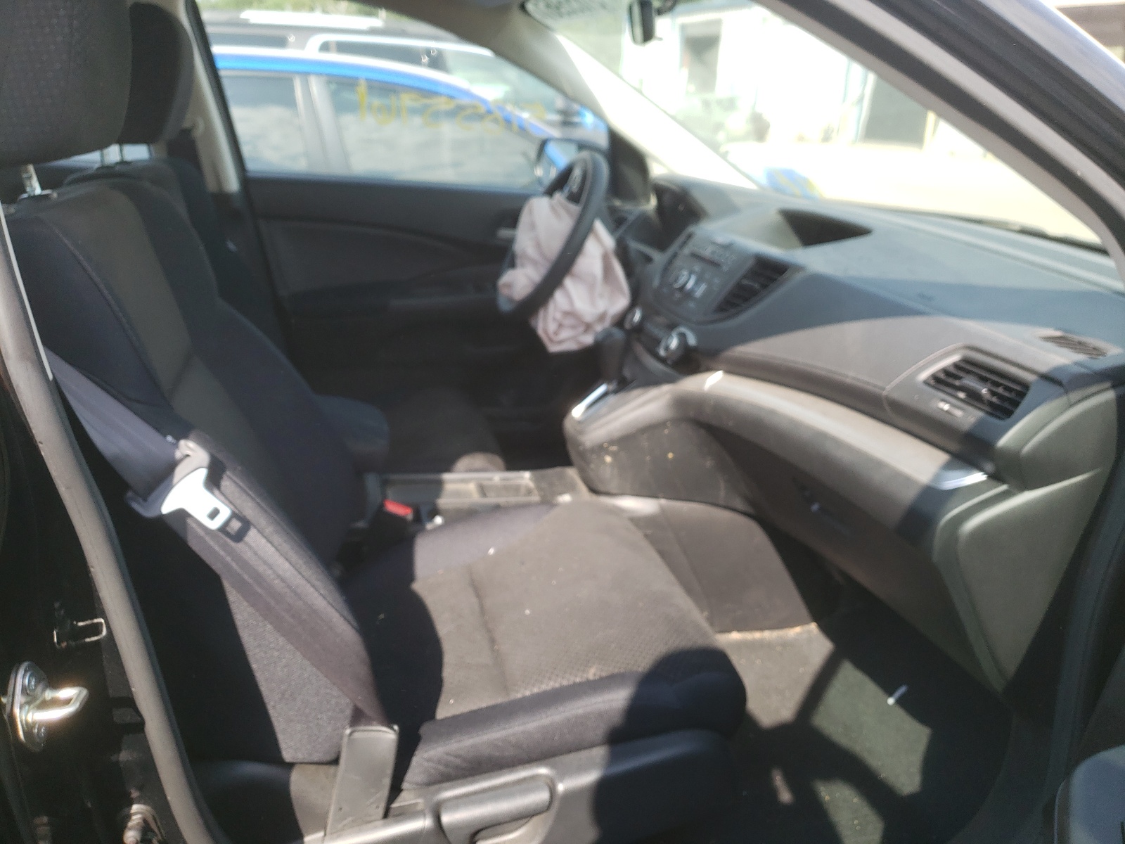 Photo 5 from auction – 2016 HONDA CR-V LX with VIN 5J6RM4H33GL087042