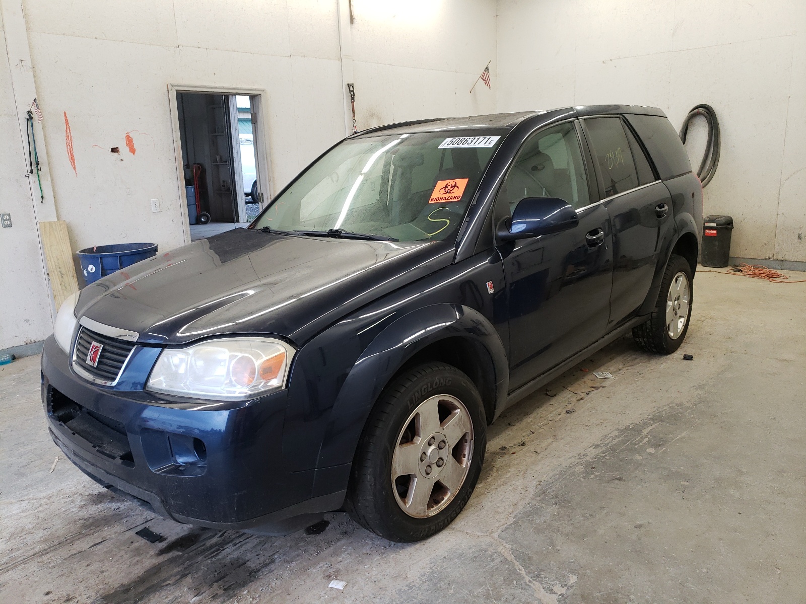Photo 2 from auction – 2007 SATURN VUE with VIN 5GZCZ63477S857482