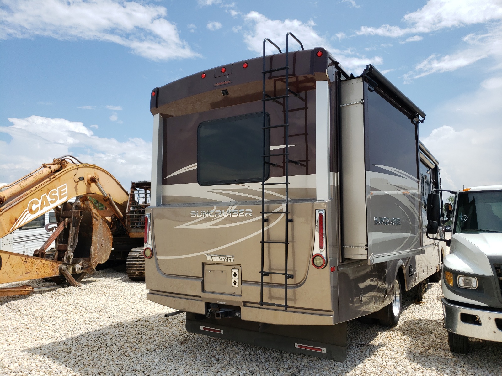 Photo 4 from auction – 2017 ITAS MOTORHOME with VIN 1F66F5DY9G0A11128
