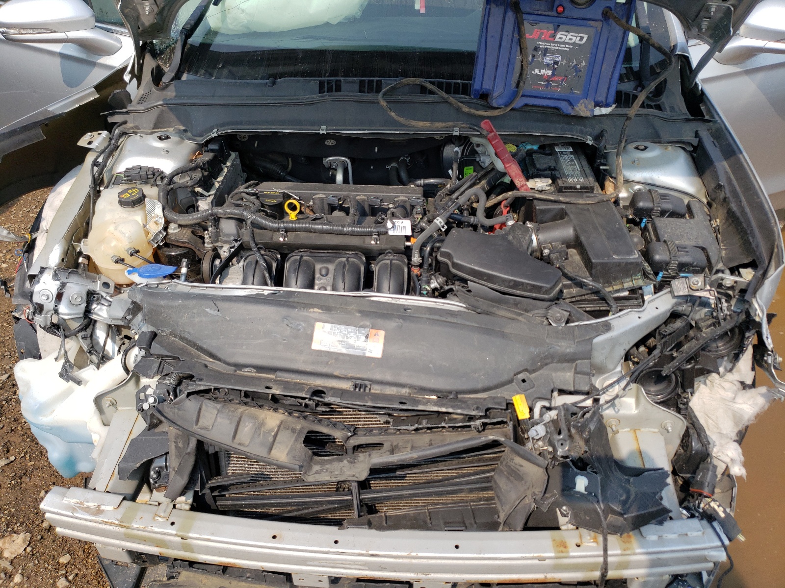 Photo 7 from auction – 2016 FORD FUSION SE with VIN 3FA6P0H75GR147812