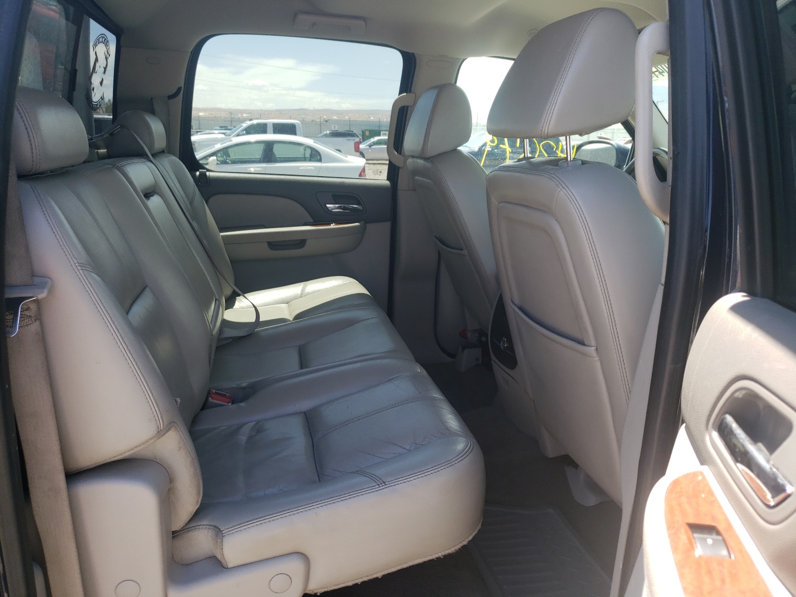 Photo 6 from auction – 2007 GMC NEW SIERRA with VIN 2GTEK13M571633323