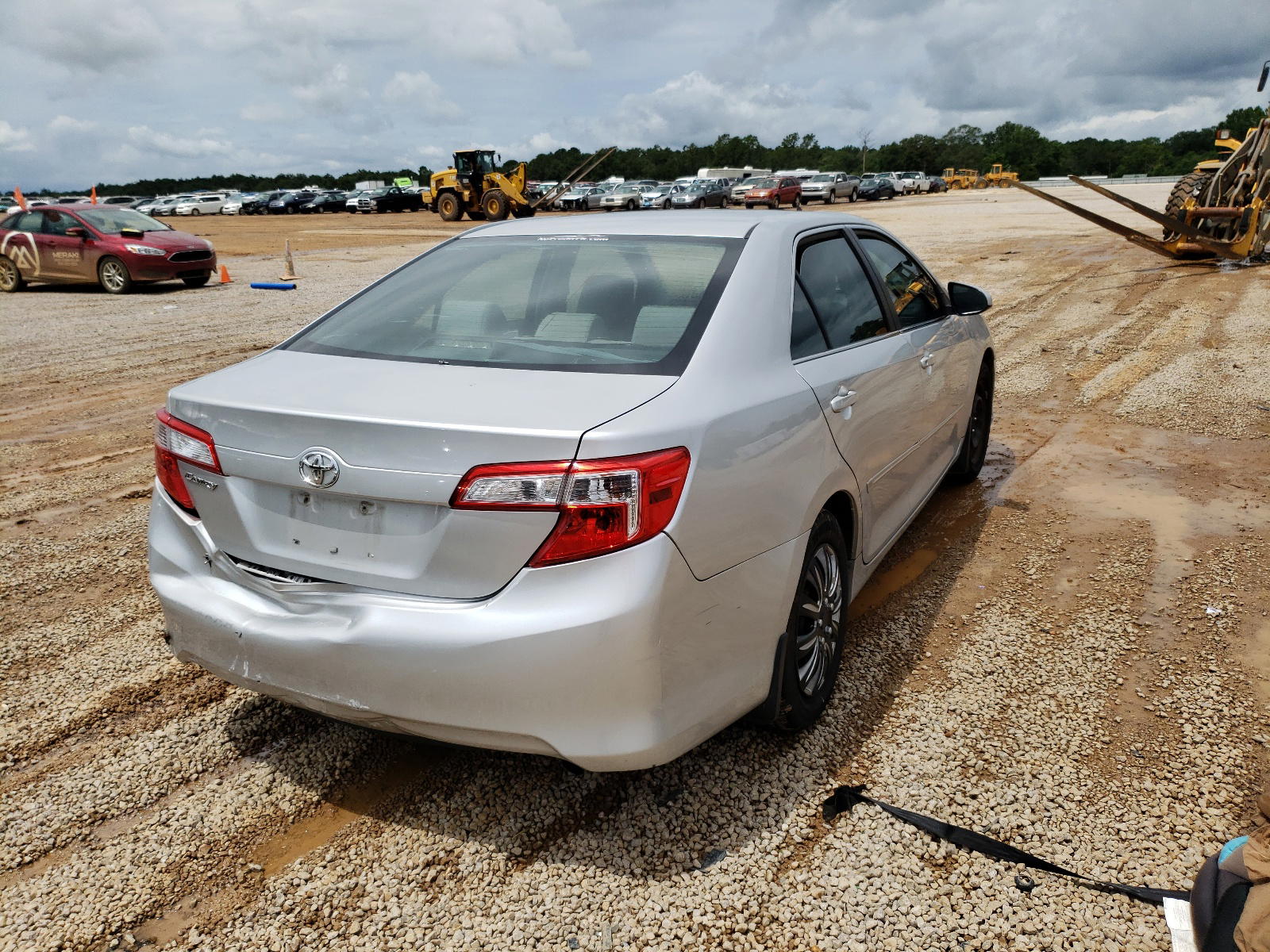 Photo 4 from auction – 2012 TOYOTA CAMRY BASE with VIN 4T1BF1FK9CU573039