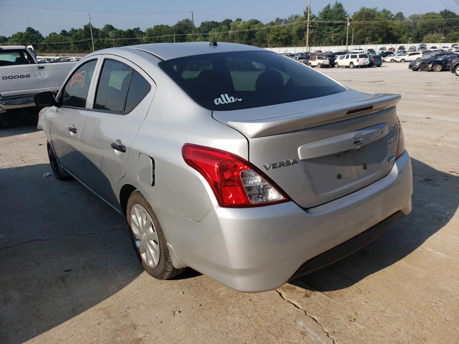 Photo 3 from auction – 2016 NISSAN VERSA S with VIN 3N1CN7AP8GL835167