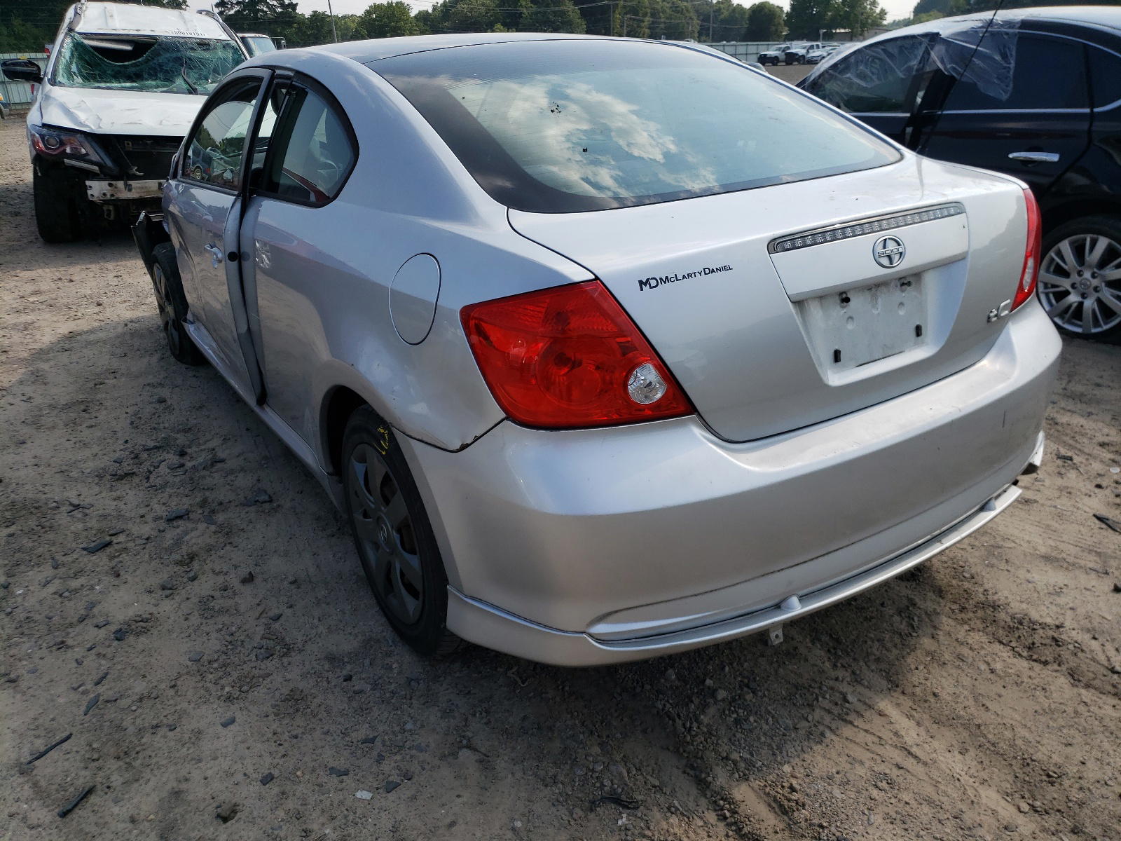 Photo 3 from auction – 2008 SCION TC with VIN JTKDE167X80266742